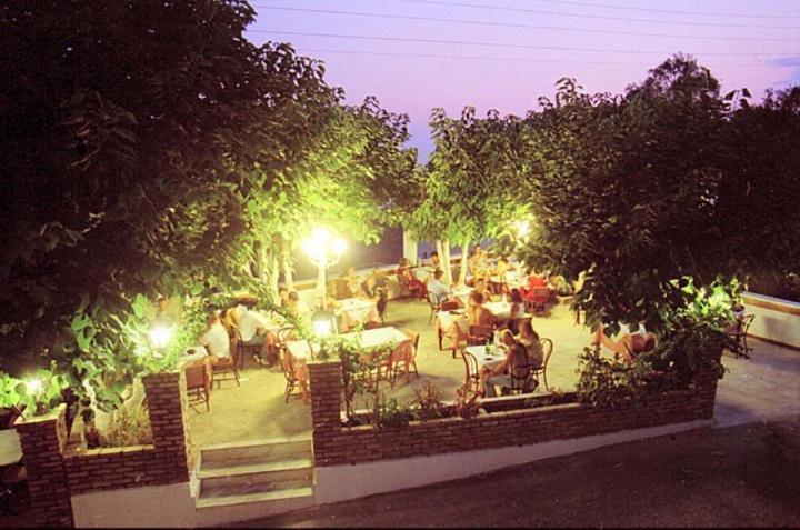 Pansion Alexandros Otel Pelekas Dış mekan fotoğraf