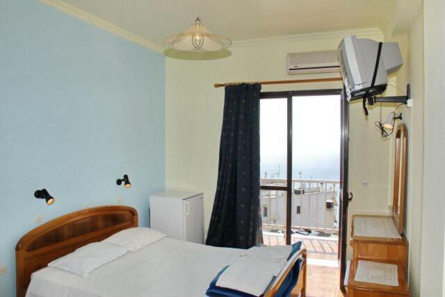 Pansion Alexandros Otel Pelekas Oda fotoğraf
