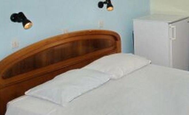 Pansion Alexandros Otel Pelekas Oda fotoğraf